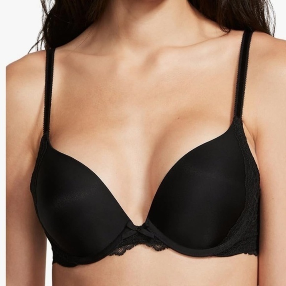 Victoria’s Secret Black Dream Angels Lined Demi Bra with Lace NWT Sz 38C